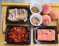 푸드지원 (여름철 보양식전달)